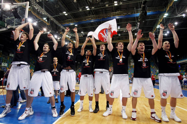 保持稳定的 保持稳定的