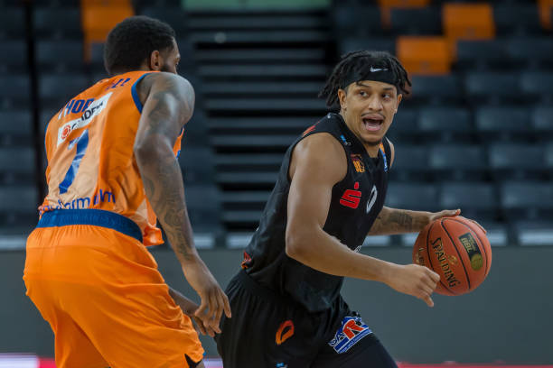 平台不仅覆 平台不仅覆